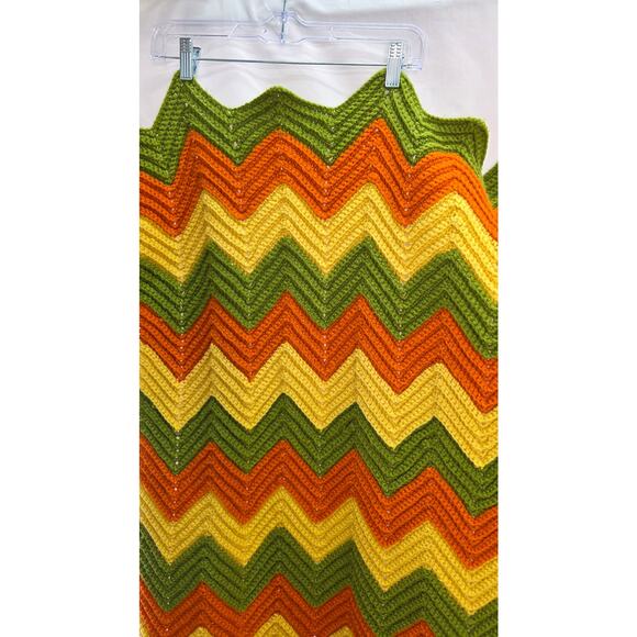 Vintage Chevron Green Yellow & Orange 70's Hand Crocheted Zig Zag Blanket 61"x56 - Picture 5 of 9